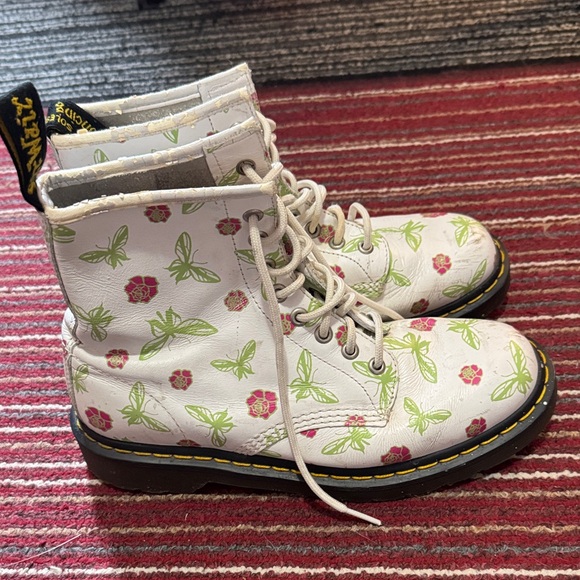 Dr. Martens Shoes - Vintage Dr. Martens White Boots with Green and Pink Butterfly Rose Design AW004